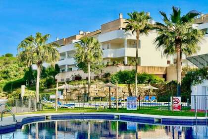 Apartment for sale in San Roque, Cádiz. 