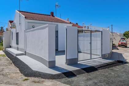 House for sale in Torrevieja, Alicante. 