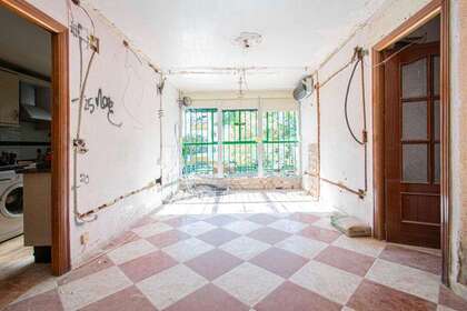 Flat for sale in Sevilla. 