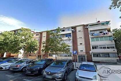 Flat for sale in Madrid. 