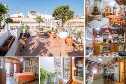 House for sale in Sevilla. 