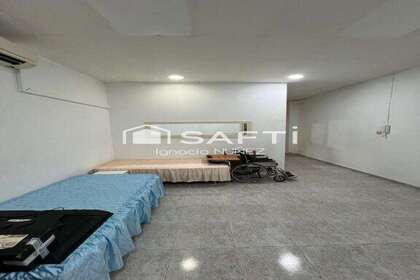 Local comercial venta en Blanes, Girona. 