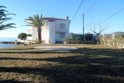 House for sale in Alcanar, Tarragona. 