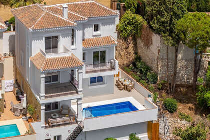 House for sale in Torreblanca Del Sol, Fuengirola, Málaga. 