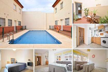 Апартаменты Продажа в Brenes, Guadalquivir-Doñana, Sevilla. 