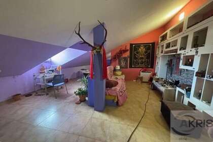 Квартира Продажа в Pantoja, Toledo. 