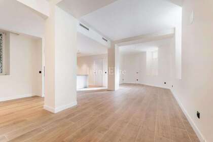 Flat for sale in Madrid. 