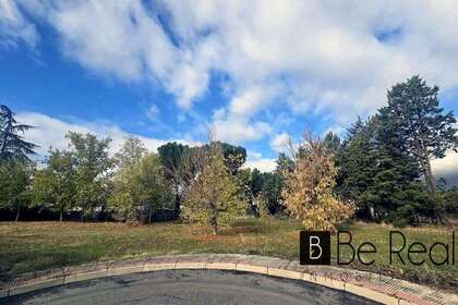 Plot for sale in Villanueva del Pardillo, Madrid. 