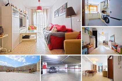 Flat for sale in Sevilla. 