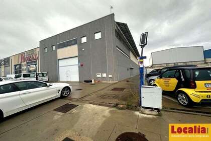 Warehouse for sale in Palencia. 