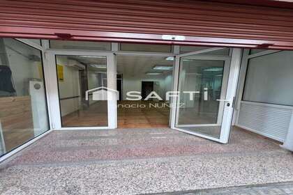 Obchodní prostory na prodej v Pineda de Mar, Barcelona. 