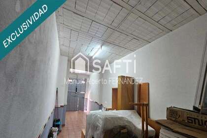 Obchodní prostory na prodej v Blanes, Girona. 