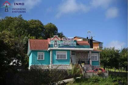 House for sale in Ferrol, La Coruña (A Coruña). 