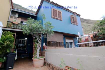 Cluster house for sale in Breña Alta, Santa Cruz de Tenerife, La Palma. 
