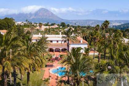 House for sale in Alicante/Alacant. 