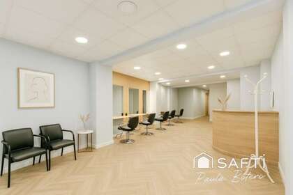 Коммерческое помещение Продажа в Vilanova i La Geltrú, Barcelona. 