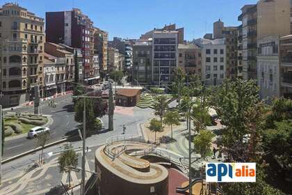 Flat for sale in Lleida, Lérida (Lleida). 