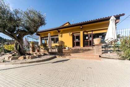 Коммерческое помещение Продажа в Cerdanyola del Vallès, Barcelona. 