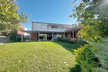 Дом Продажа в Lleida, Lérida (Lleida). 