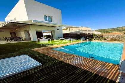 House for sale in Pineda de Mar, Barcelona. 