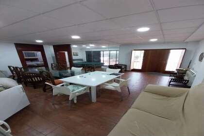 Commercial premise for sale in Estepona, Málaga. 