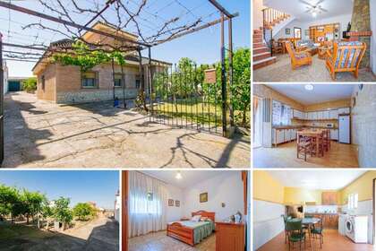 House for sale in La Rinconada, Guadalquivir-Doñana, Sevilla. 