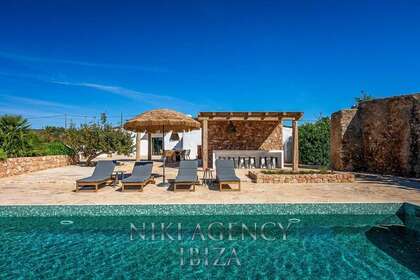 House for sale in San José / Sant Josep de Sa Talaia, Baleares (Illes Balears), Ibiza. 