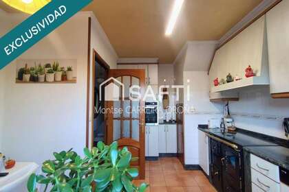 House for sale in Santiago de Compostela, La Coruña (A Coruña). 