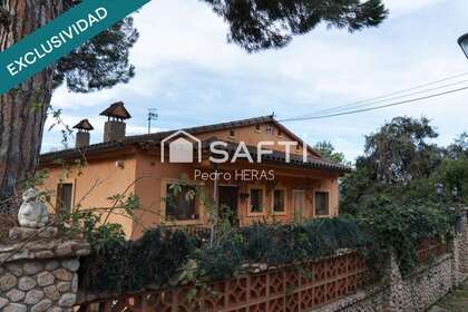 House for sale in Tordera, Barcelona. 