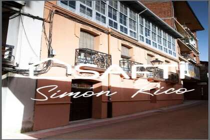 Country house for sale in Bembibre, León. 