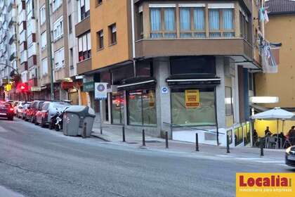 Commercial premise in Santander, Cantabria. 