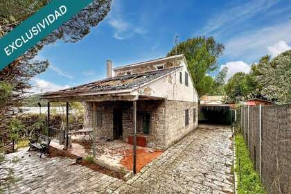 House for sale in Valdemaqueda, Madrid. 