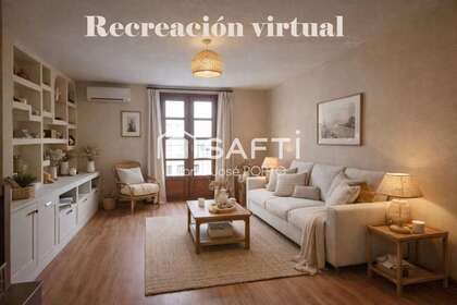 Duplex for sale in León. 