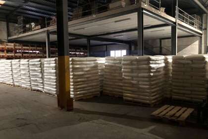 Commercial premise for sale in Oliva, Valencia. 