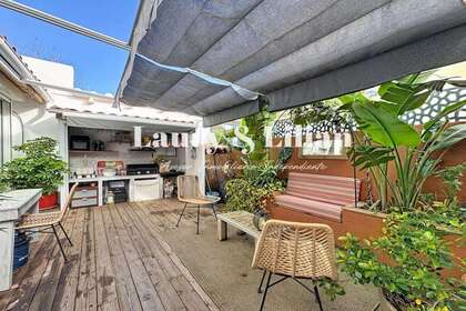 House for sale in Empuriabrava, Girona. 