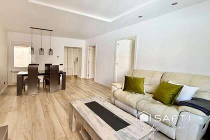 Apartment for sale in Barcelona. 