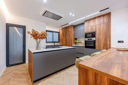 Flat for sale in Barcelona. 