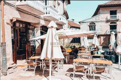 Commercial premise for sale in Tui, Pontevedra. 