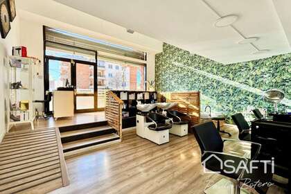 Commercial premise for sale in Sant Pere de Ribes, Barcelona. 