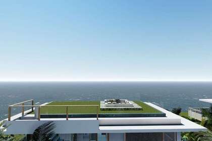 House for sale in San luis de sabinillas, Málaga. 