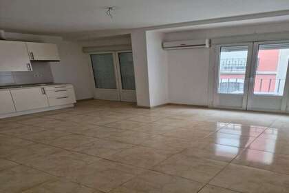 House for sale in Sevilla. 