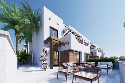 Flat for sale in Pilar de la Horadada, Alicante. 