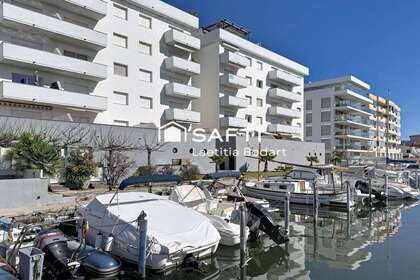Apartamento venta en Canyelles Almadraba (Roses), Girona. 