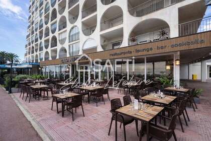 Local comercial venta en Empuriabrava, Girona. 