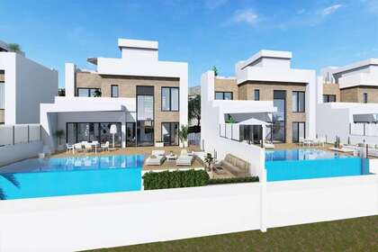 House for sale in Finestrat, Alicante. 