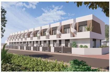 Townhouse for sale in Pilar de la Horadada, Alicante. 