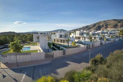 House for sale in Finestrat, Alicante. 