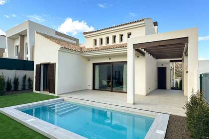 House for sale in Algorfa, Alicante. 