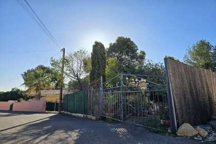 Percelen/boerderijen verkoop in Nucia (la), Alicante. 