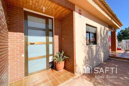 Casa venta en Godelleta, Valencia. 